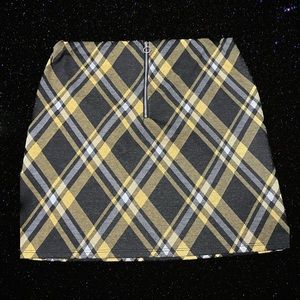 Black and Yellow Argyle Pencil Skirt